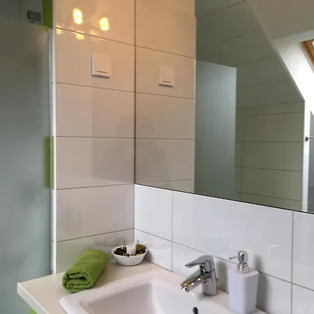 Dunazug Apartmanhaz Apartment *