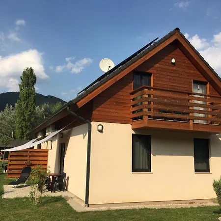 Dunazug Apartmanhaz Apartment