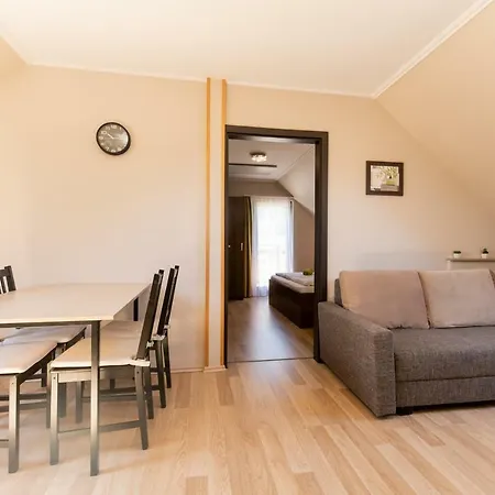 Dunazug Apartmanhaz *