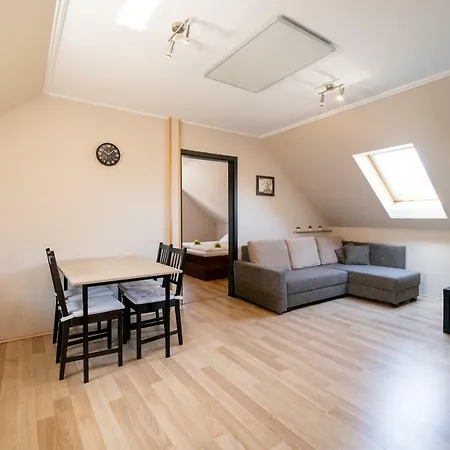 Dunazug Apartmanhaz