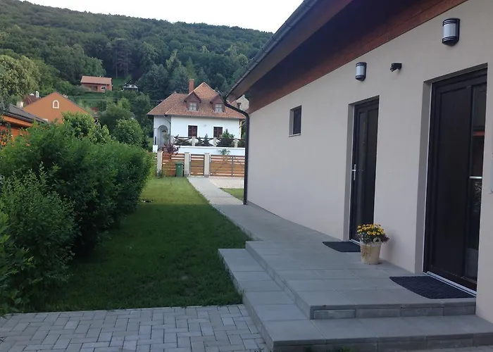 Apartament Dunazug Apartmanhaz Dömös