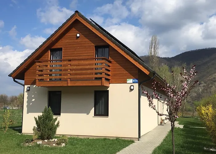 Dunazug Apartmanhaz Dömös